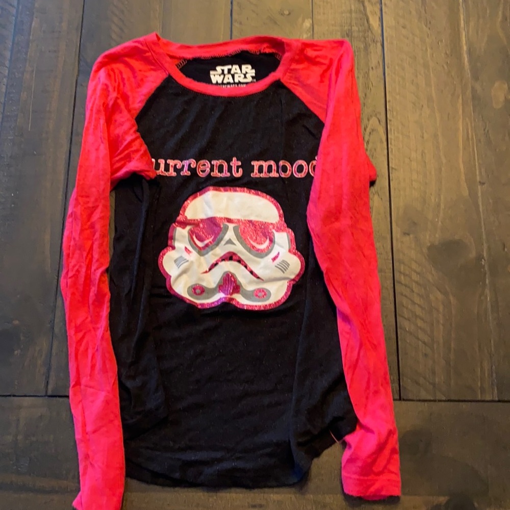 Star Wars girls long sleeve T-shirt - like new!